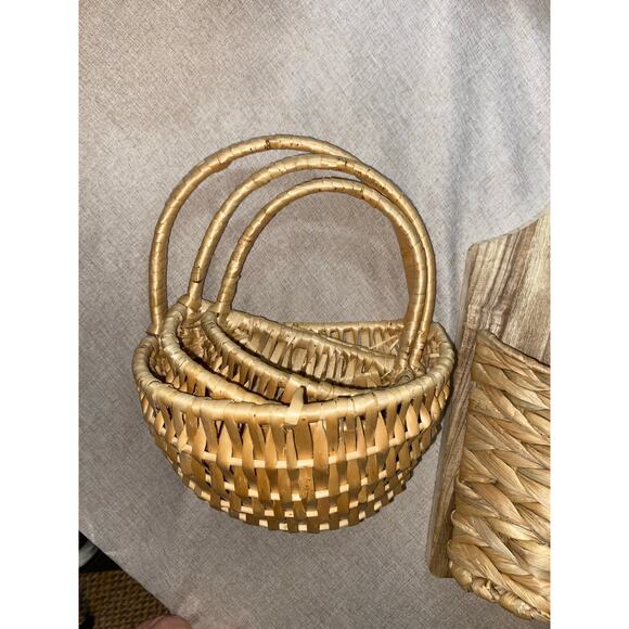 Home Decor Lot Wall Hanging Baskets 3 Stacking Basket Set Large Basket on Board - Picture 5 of 6